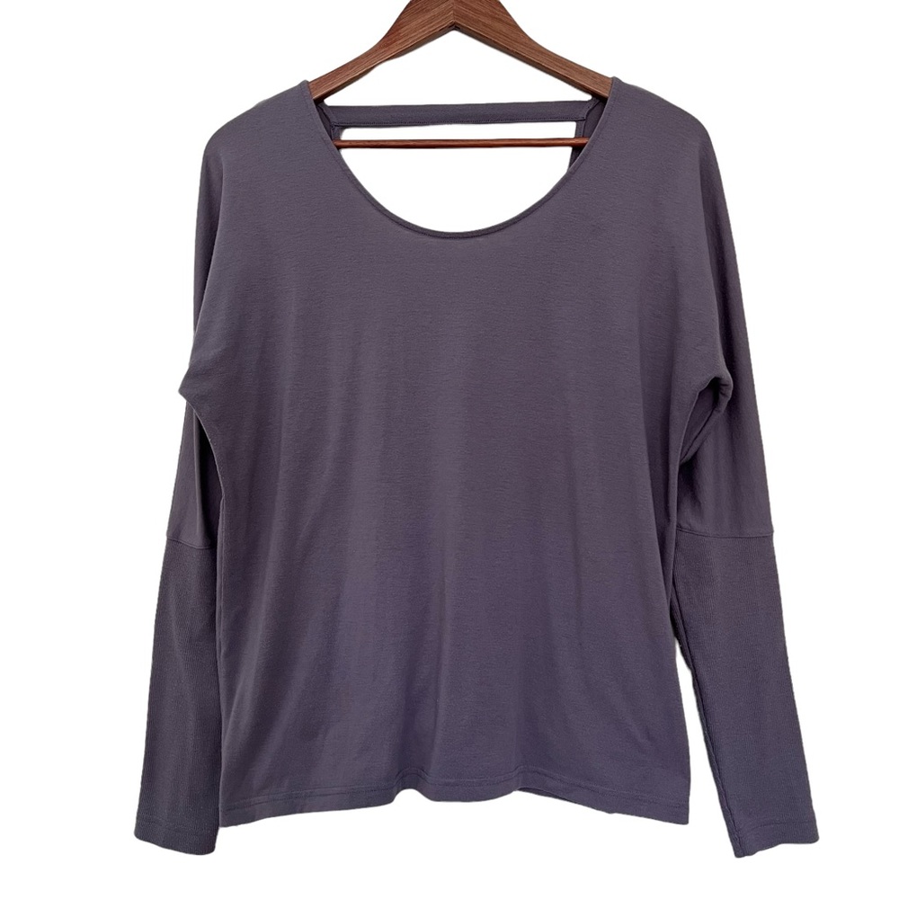 Onzie Flow Womens Drapey V Back Top Size L Gray Long Sleeves Open Back Wrap Yoga